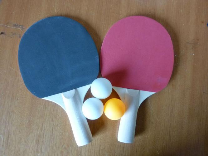 文娱休闲,运动户外 球类用品 乒乓球拍 厂家供应:乒乓球拍  本公司